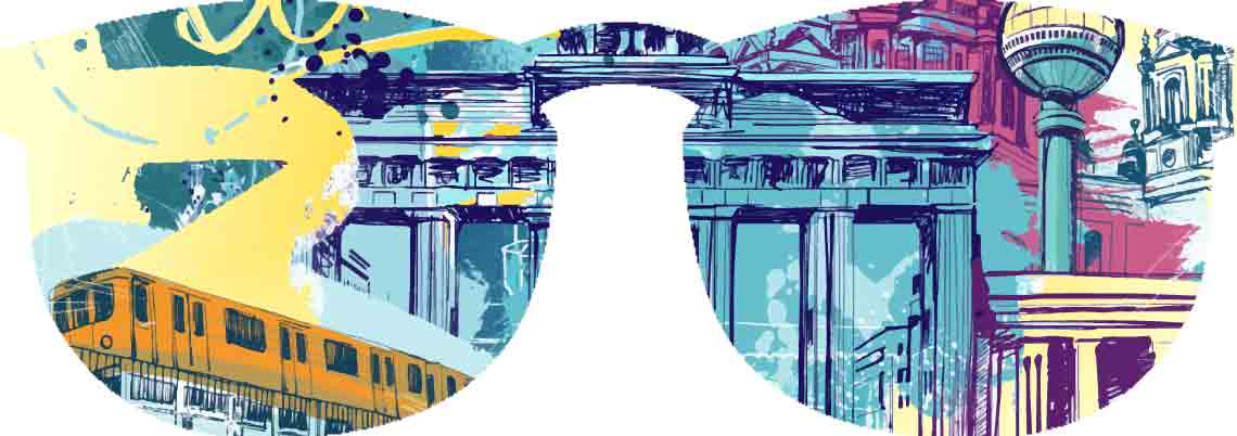 Eine bunte Brille. Hommage an unsere erste Internetseite von 2007.